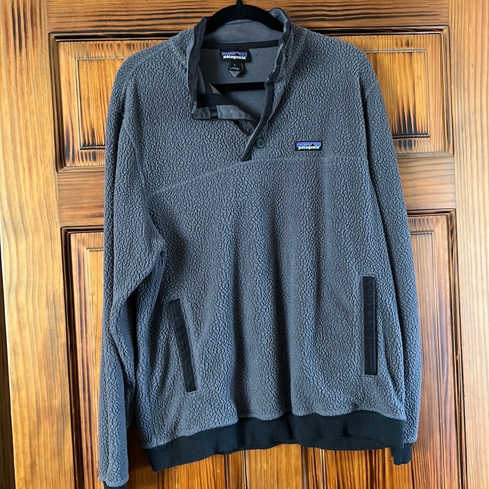 Like New - Patagonia Shearling Button Fleece Pullover - Gray & Black
